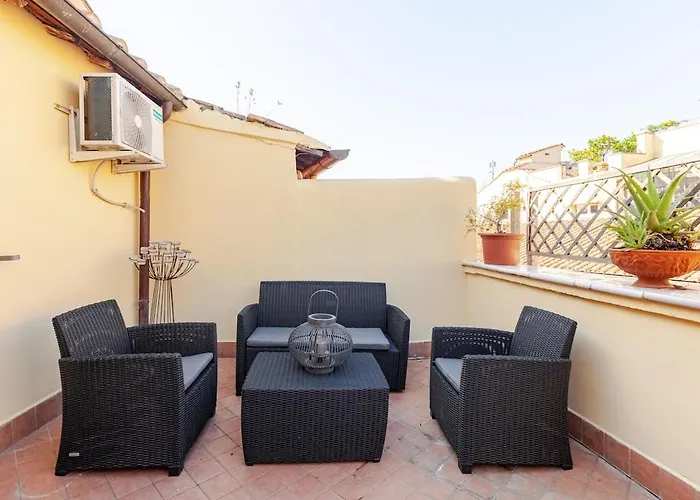 Luxury Penthouse With Terrace By Spanish Steps Rzym