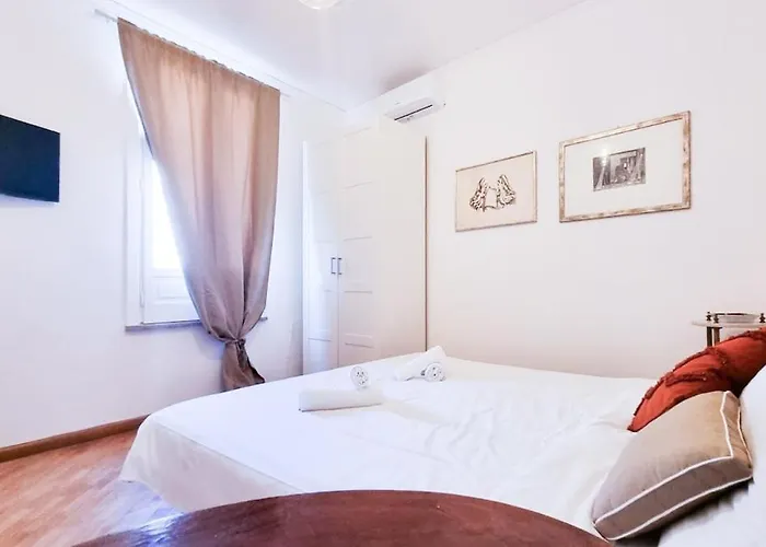 Apartament Luxury Penthouse With Terrace By Spanish Steps *