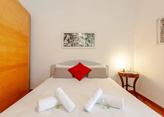 Apartament Luxury Penthouse With Terrace By Spanish Steps