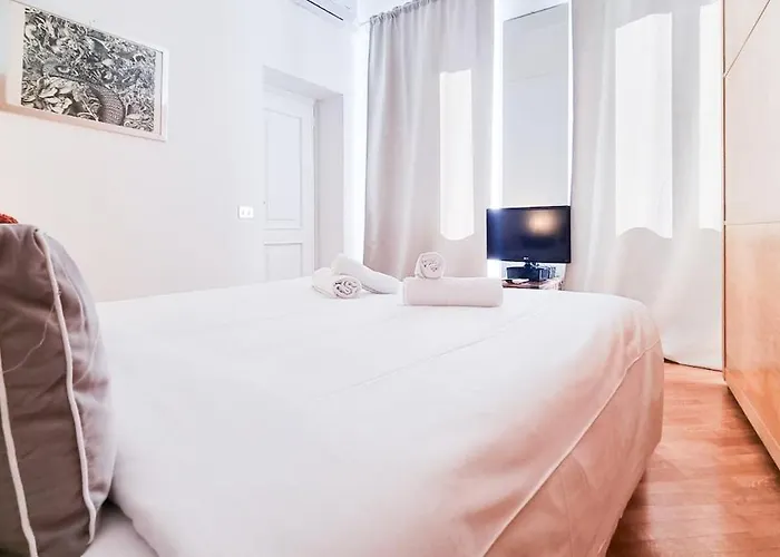 Luxury Penthouse With Terrace By Spanish Steps Apartament Rzym